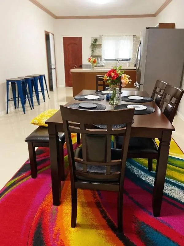 Victory Luxury Apartments 蒙特哥贝 0*,  牙买加